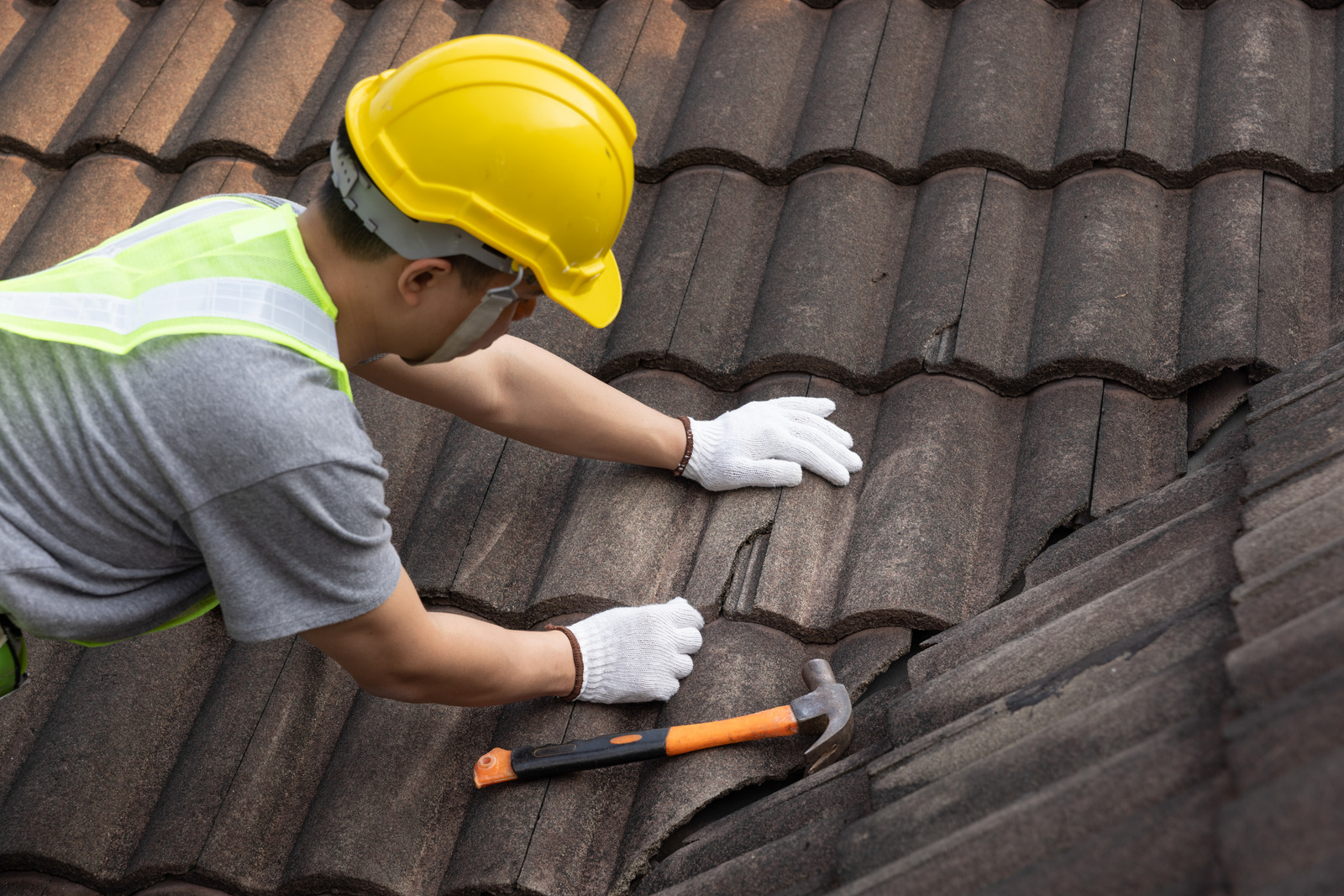 best roofing teams in Kingston